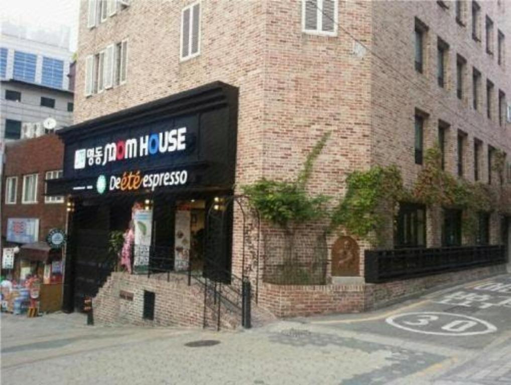 Hotel Myeongdong Mom House Seúl Exterior foto